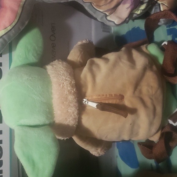 Baby Yoda items - Picture 9 of 11